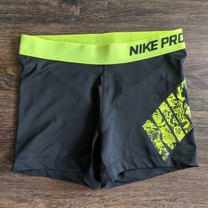 Nike Pro Women's 3" Training Shorts